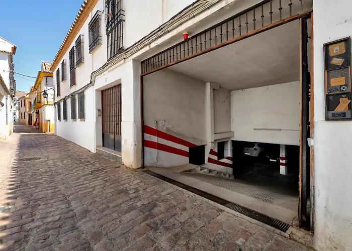 Апартаменти Casa La Tercia, Parking Incluido En Pleno Casco Historico Кордова
