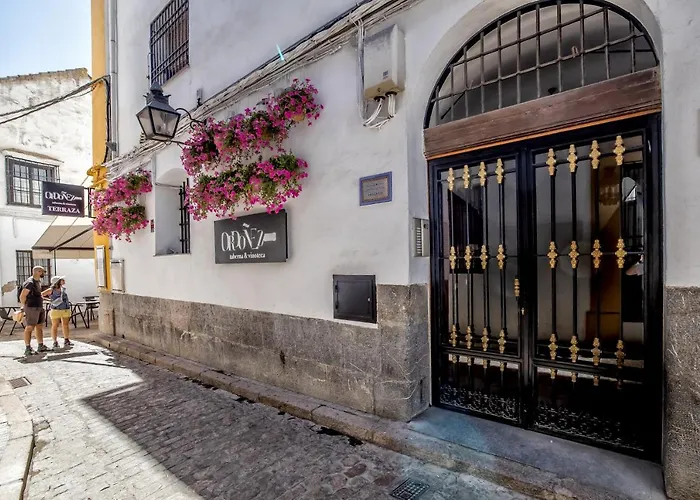 Casa La Tercia, En Pleno Casco Historico