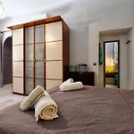 Casa La Tercia, Parking Incluido En Pleno Casco Histórico Apartamento