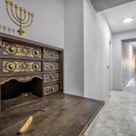 Casa La Tercia, En Pleno Casco Historico *